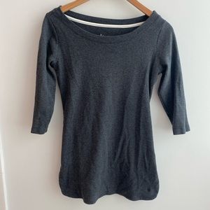 Isaac Mizrahi cotton gray top. Size XXS